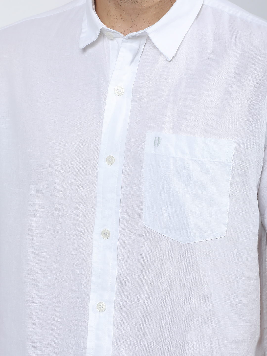 Numero Uno Men Solid White Shirt